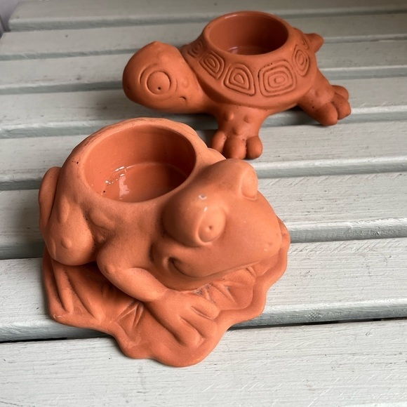 PartyLite Turtle and Frog Terracotta Tea Light Holders set of two - Picture 2 of 16